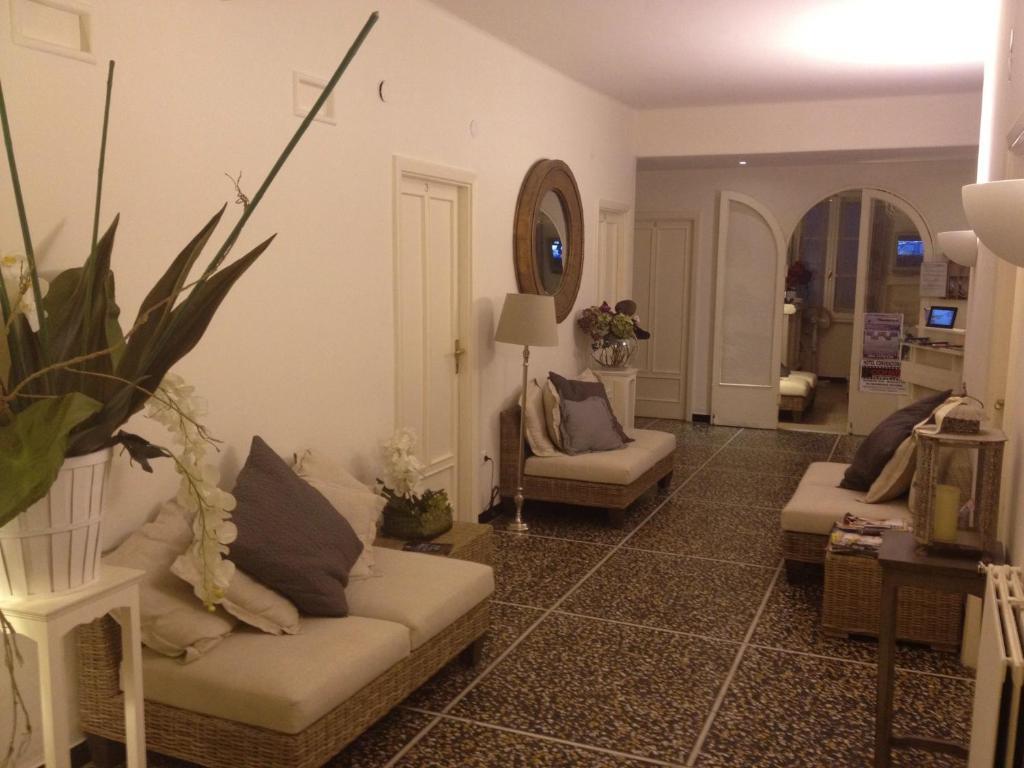 אלסיו Hotel Gabbiano מראה חיצוני תמונה