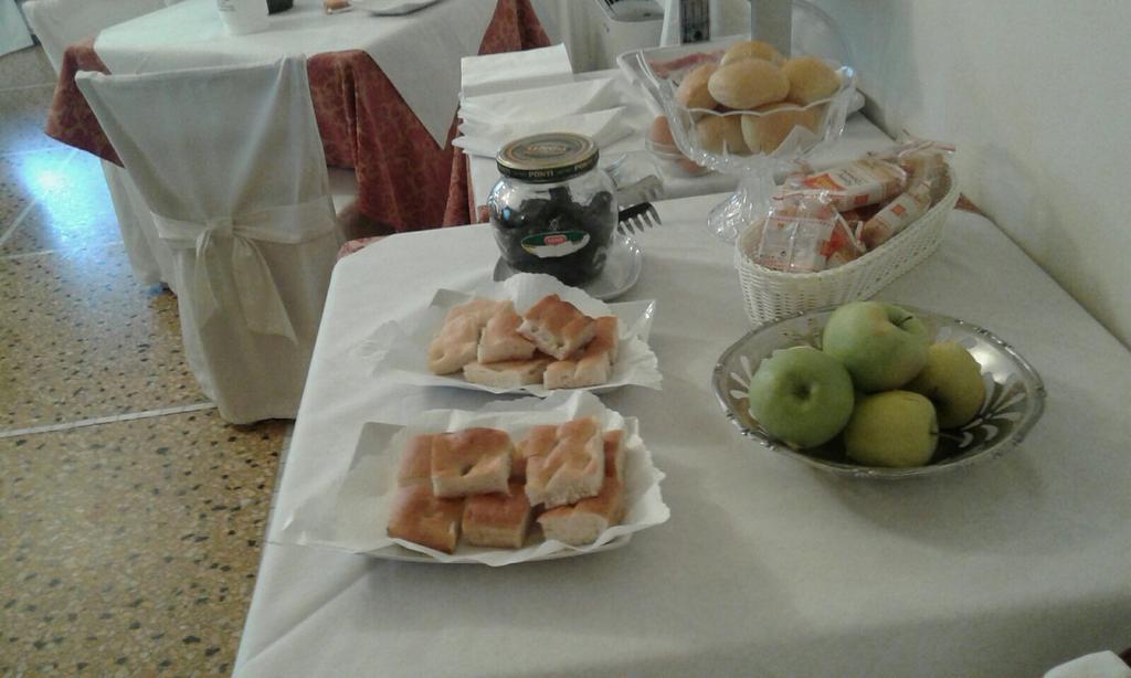 אלסיו Hotel Gabbiano מראה חיצוני תמונה
